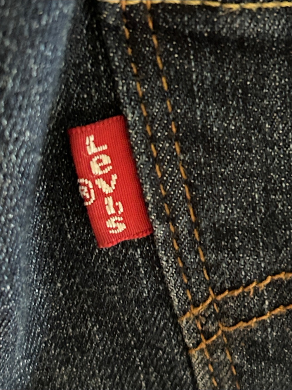 Levi's Women's Indigo Straight-Leg Jeans - Picture 8 of 9